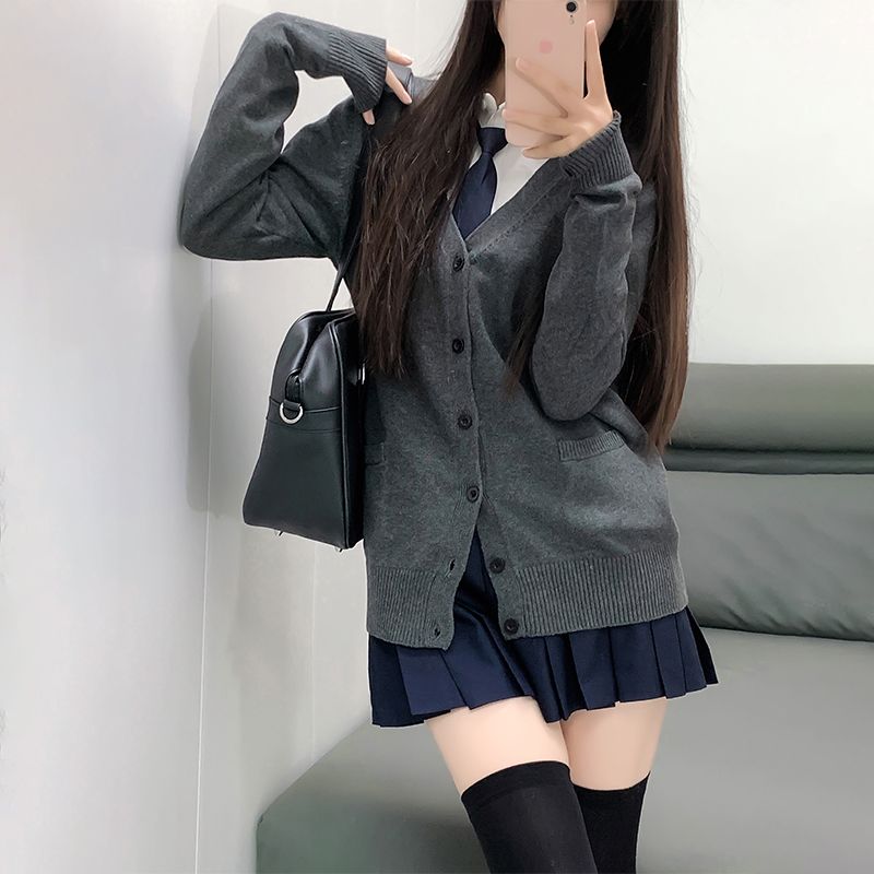 Japanese fashion solid color V - огляд і ціна Japanese Snacks